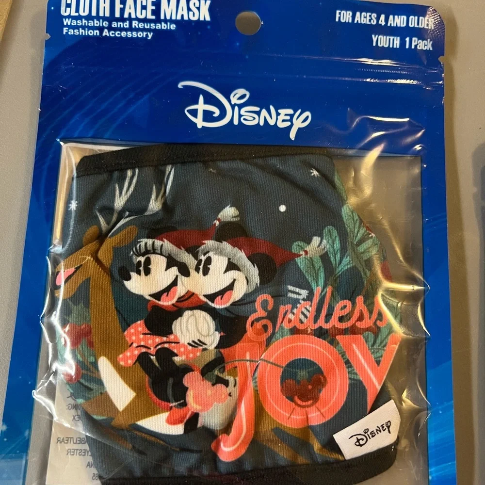 3 Packages Kids Disney and Nickelodeon Christmas Characters Face Masks- Bioworld